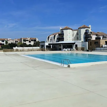 T2 Confortable Pour 4 Pers, Rdc, Terrasse, Parc Arbore, Piscine, Wifi, Parking Gratuit - Fr-1-195-4 Apartment Le Barcares