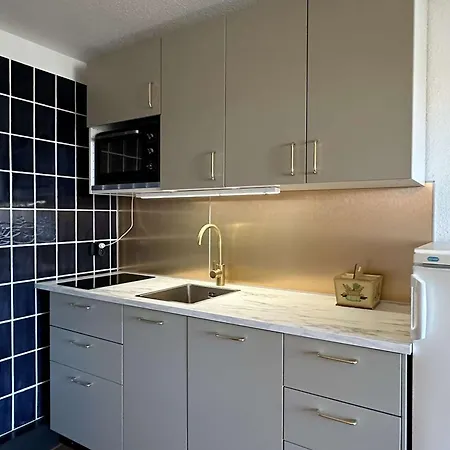 T2 Confortable Pour 4 Pers, Rdc, Terrasse, Parc Arbore, Piscine, Wifi, Parking Gratuit - Fr-1-195-4